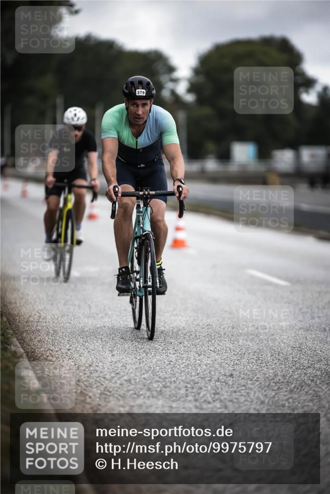 16.08.2026 - KN Förde Triathlon 2026 H.Heesch http://msf.ph/oto/9975797 16.08.2026 11:13:17 Radfahren 329, 379, 385, 422 meine-sportfotos.de