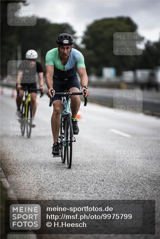 16.08.2026 - KN Förde Triathlon 2026 H.Heesch http://msf.ph/oto/9975799 16.08.2026 11:13:17 Radfahren 329, 379, 385, 422 meine-sportfotos.de