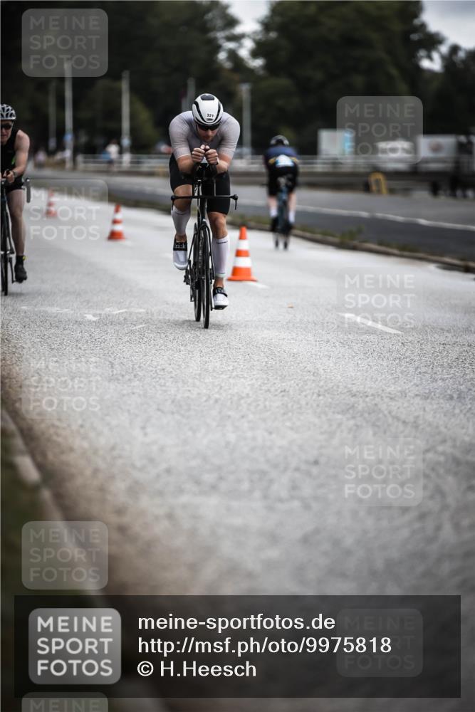 16.08.2026 - KN Förde Triathlon 2026 H.Heesch http://msf.ph/oto/9975818 16.08.2026 11:13:23 Radfahren 321, 363, 375, 385, 399 meine-sportfotos.de