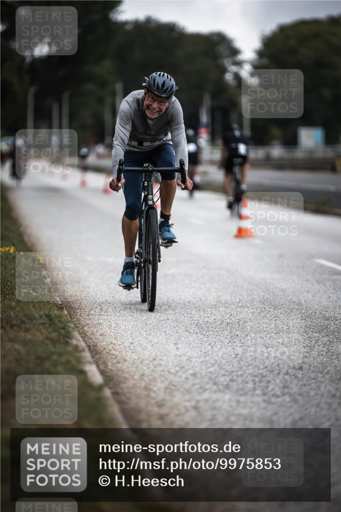 16.08.2026 - KN Förde Triathlon 2026 H.Heesch http://msf.ph/oto/9975853 16.08.2026 11:13:34 Radfahren 316, 394, 413, 421 meine-sportfotos.de