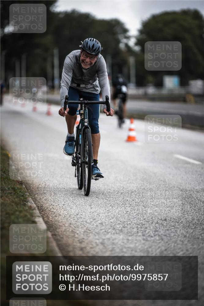 16.08.2026 - KN Förde Triathlon 2026 H.Heesch http://msf.ph/oto/9975857 16.08.2026 11:13:34 Radfahren 316, 394, 413, 421 meine-sportfotos.de