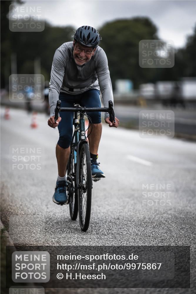 16.08.2026 - KN Förde Triathlon 2026 H.Heesch http://msf.ph/oto/9975867 16.08.2026 11:13:34 Radfahren 316, 394, 413, 421 meine-sportfotos.de