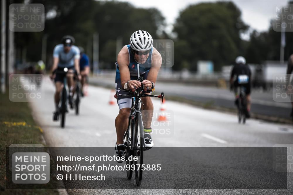 16.08.2026 - KN Förde Triathlon 2026 H.Heesch http://msf.ph/oto/9975885 16.08.2026 11:13:42 Radfahren 331, 360, 376, 386, 406, 430 meine-sportfotos.de