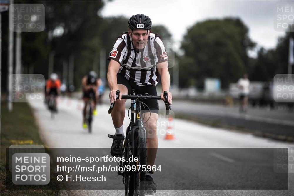 16.08.2026 - KN Förde Triathlon 2026 H.Heesch http://msf.ph/oto/9975964 16.08.2026 11:14:02 Radfahren 373, 381, 401, 402, 409 meine-sportfotos.de
