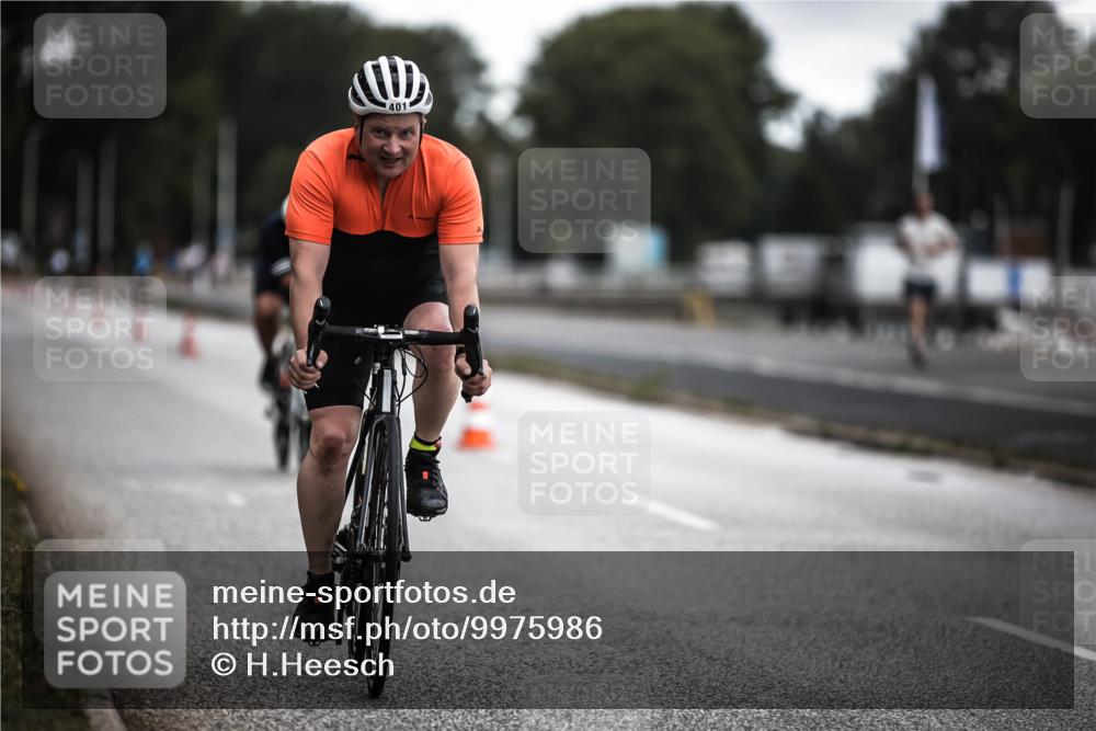 16.08.2026 - KN Förde Triathlon 2026 H.Heesch http://msf.ph/oto/9975986 16.08.2026 11:14:07 Radfahren 337, 373, 401, 402 meine-sportfotos.de