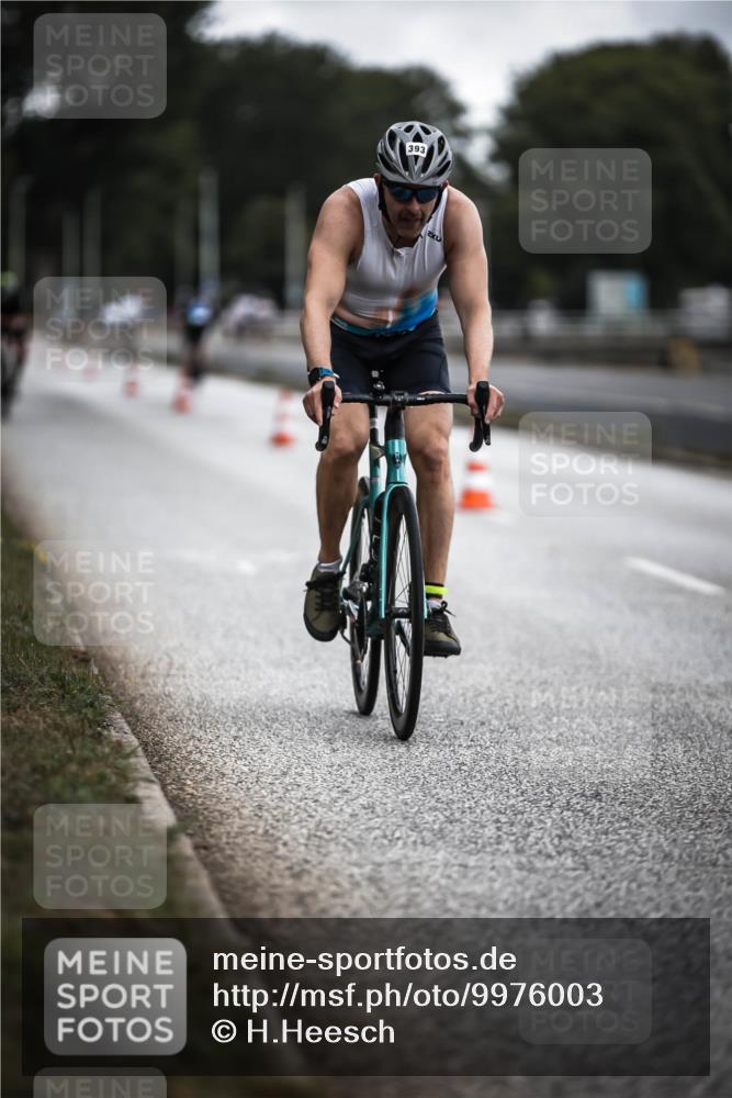 16.08.2026 - KN Förde Triathlon 2026 H.Heesch http://msf.ph/oto/9976003 16.08.2026 11:14:27 Radfahren 343, 393 meine-sportfotos.de