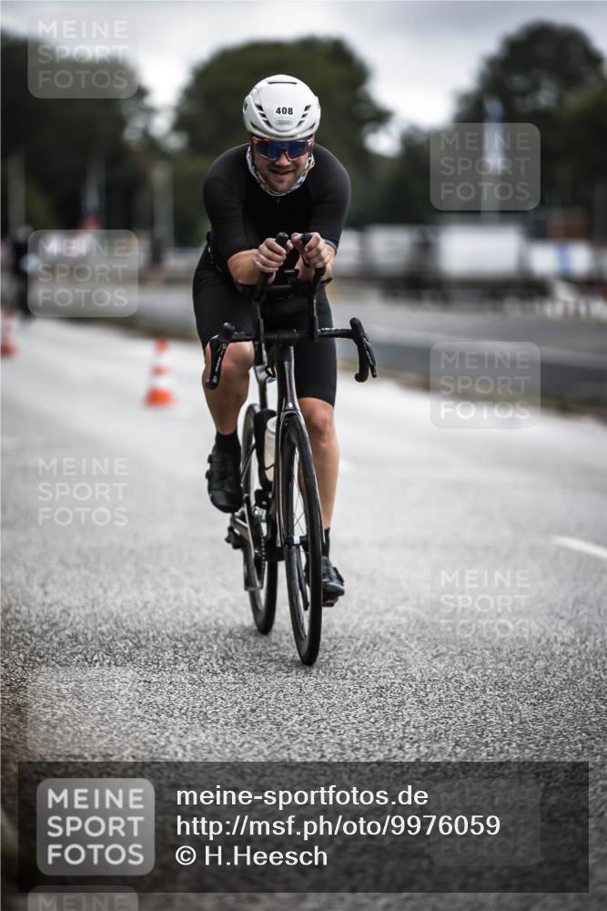 16.08.2026 - KN Förde Triathlon 2026 H.Heesch http://msf.ph/oto/9976059 16.08.2026 11:14:52 Radfahren 396, 408, 803 meine-sportfotos.de