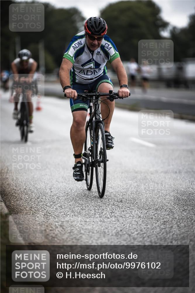 16.08.2026 - KN Förde Triathlon 2026 H.Heesch http://msf.ph/oto/9976102 16.08.2026 11:15:17 Radfahren 341, 355, 359, 374, 378, 407, 804 meine-sportfotos.de
