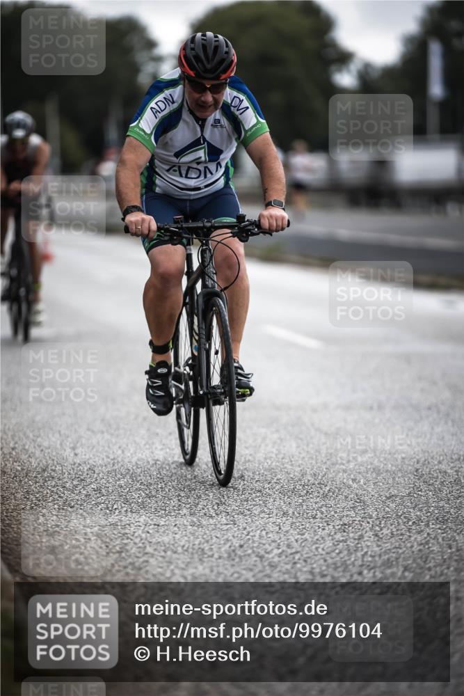 16.08.2026 - KN Förde Triathlon 2026 H.Heesch http://msf.ph/oto/9976104 16.08.2026 11:15:17 Radfahren 341, 355, 359, 374, 378, 407, 804 meine-sportfotos.de