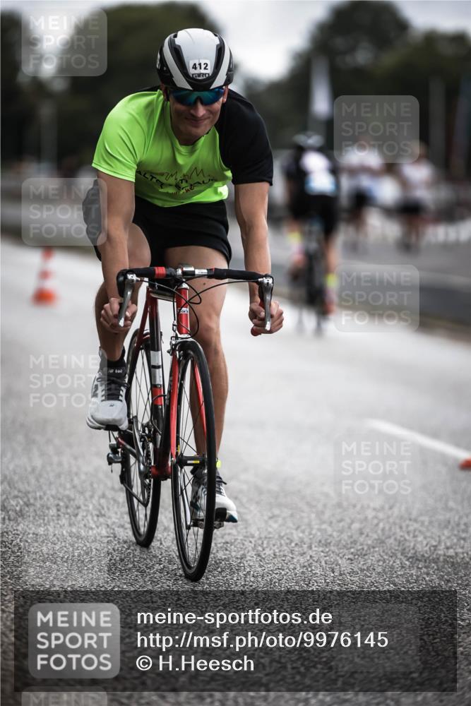 16.08.2026 - KN Förde Triathlon 2026 H.Heesch http://msf.ph/oto/9976145 16.08.2026 11:15:30 Radfahren 412 meine-sportfotos.de