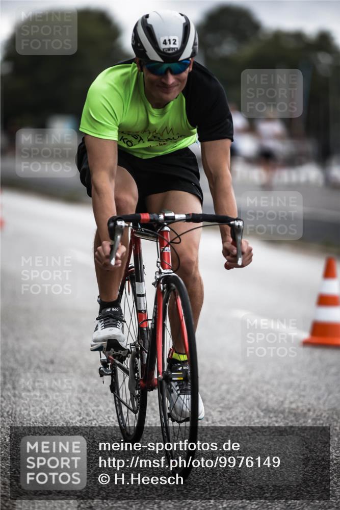 16.08.2026 - KN Förde Triathlon 2026 H.Heesch http://msf.ph/oto/9976149 16.08.2026 11:15:30 Radfahren 412 meine-sportfotos.de