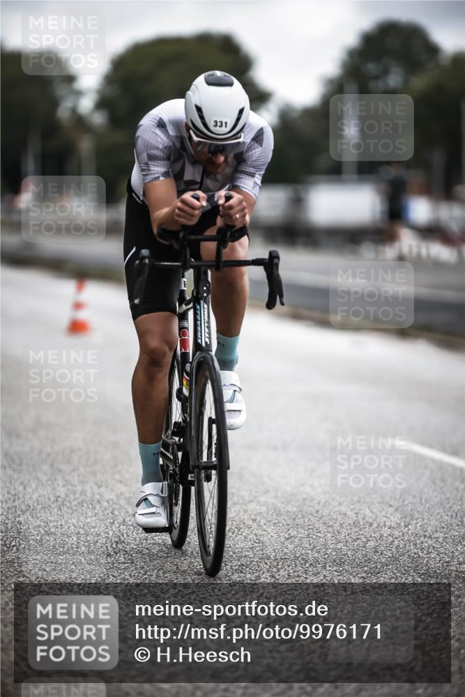 16.08.2026 - KN Förde Triathlon 2026 H.Heesch http://msf.ph/oto/9976171 16.08.2026 11:15:55 Radfahren 330, 331, 385 meine-sportfotos.de