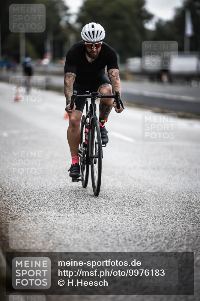 16.08.2026 - KN Förde Triathlon 2026 H.Heesch http://msf.ph/oto/9976183 16.08.2026 11:16:00 Radfahren 421 meine-sportfotos.de