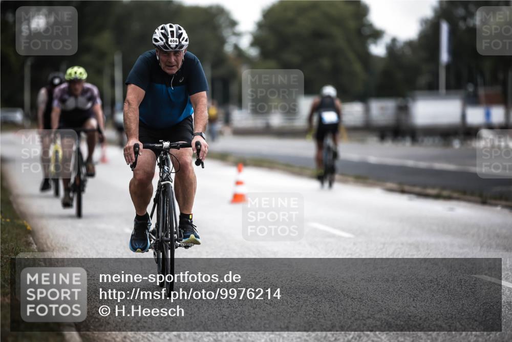 16.08.2026 - KN Förde Triathlon 2026 H.Heesch http://msf.ph/oto/9976214 16.08.2026 11:16:25 Radfahren 351, 360, 406, 413, 428, 801 meine-sportfotos.de
