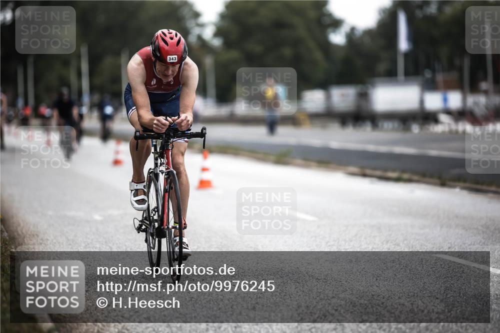 16.08.2026 - KN Förde Triathlon 2026 H.Heesch http://msf.ph/oto/9976245 16.08.2026 11:16:50 Radfahren 343 meine-sportfotos.de