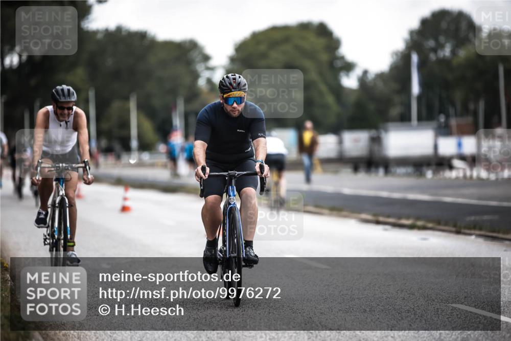 16.08.2026 - KN Förde Triathlon 2026 H.Heesch http://msf.ph/oto/9976272 16.08.2026 11:16:55 Radfahren 346, 350, 402, 437 meine-sportfotos.de