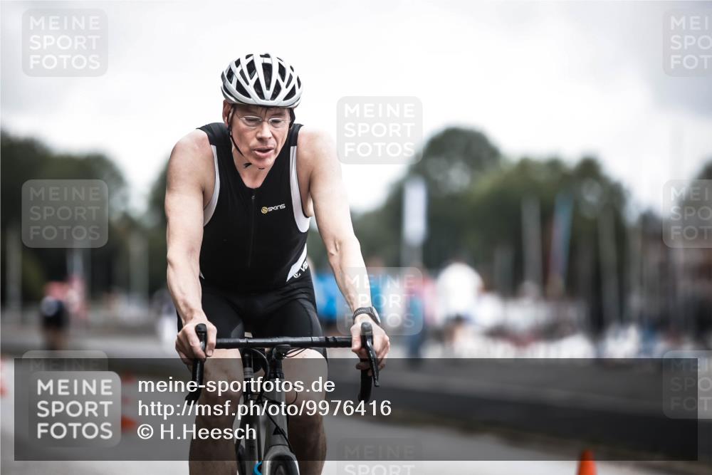 16.08.2026 - KN Förde Triathlon 2026 H.Heesch http://msf.ph/oto/9976416 16.08.2026 11:17:39 Radfahren 304, 308, 355, 359, 383, 390, 417 meine-sportfotos.de