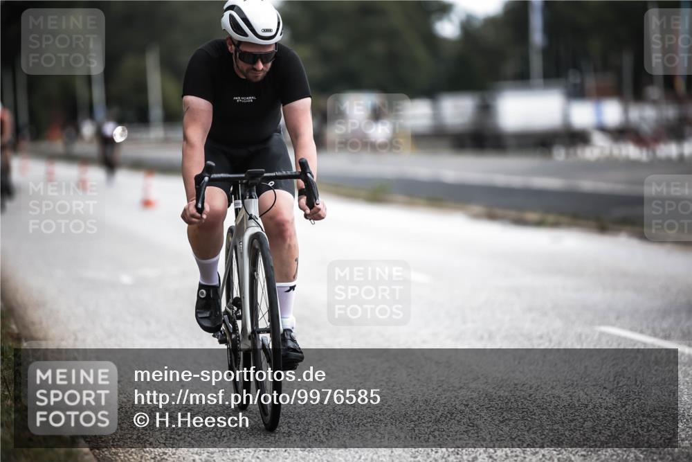 16.08.2026 - KN Förde Triathlon 2026 H.Heesch http://msf.ph/oto/9976585 16.08.2026 11:18:44 Radfahren 338, 339, 354, 429 meine-sportfotos.de