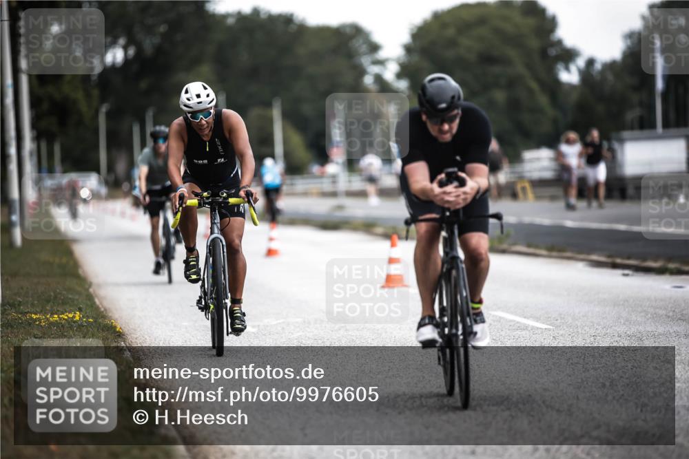 16.08.2026 - KN Förde Triathlon 2026 H.Heesch http://msf.ph/oto/9976605 16.08.2026 11:18:54 Radfahren 310, 356, 384, 425 meine-sportfotos.de