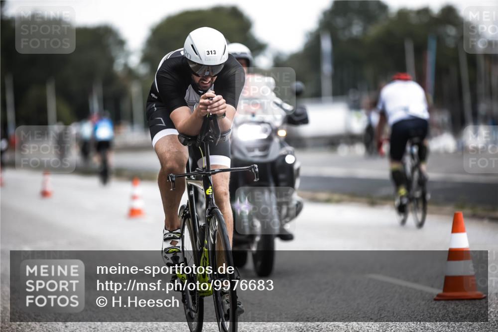 16.08.2026 - KN Förde Triathlon 2026 H.Heesch http://msf.ph/oto/9976683 16.08.2026 11:19:17 Radfahren 313, 319, 342, 347, 365, 372, 416 meine-sportfotos.de