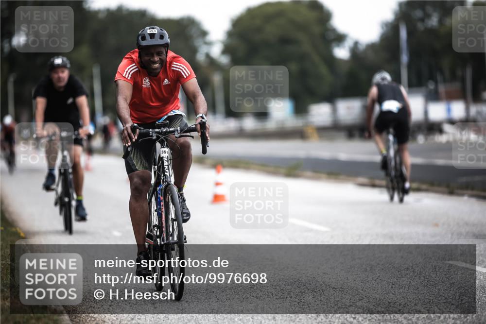 16.08.2026 - KN Förde Triathlon 2026 H.Heesch http://msf.ph/oto/9976698 16.08.2026 11:19:24 Radfahren 305, 305, 351, 377, 801 meine-sportfotos.de