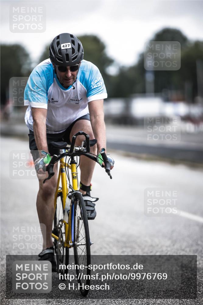 16.08.2026 - KN Förde Triathlon 2026 H.Heesch http://msf.ph/oto/9976769 16.08.2026 11:19:35 Radfahren 323, 427 meine-sportfotos.de