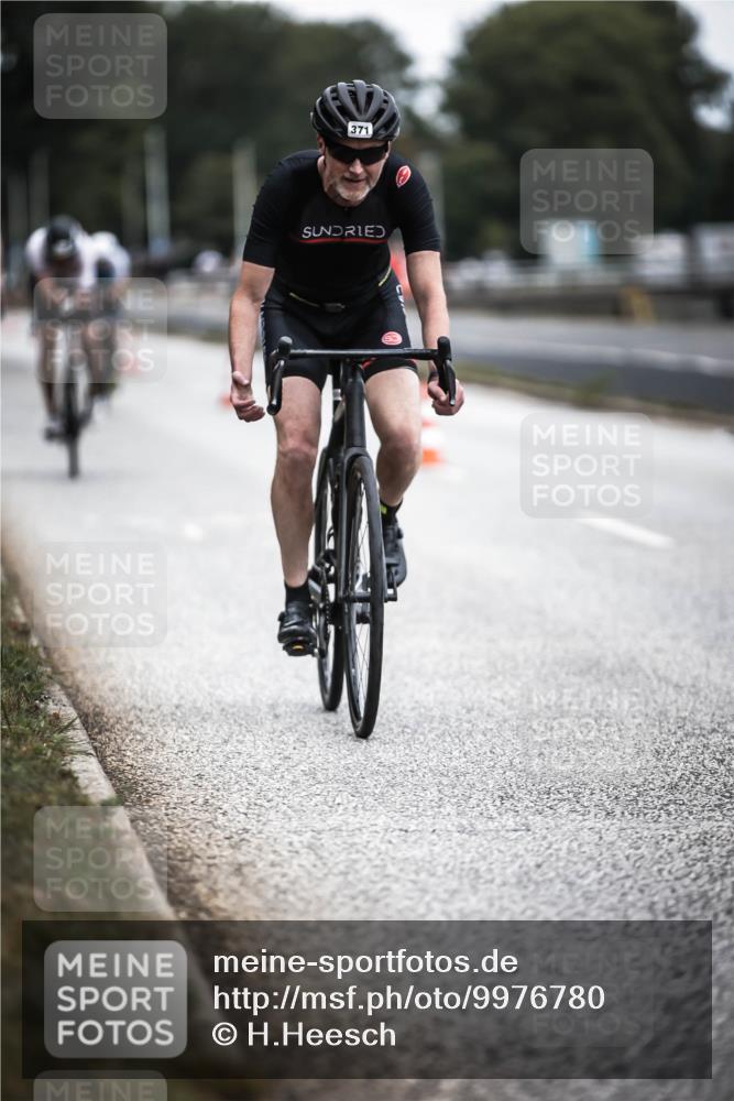 16.08.2026 - KN Förde Triathlon 2026 H.Heesch http://msf.ph/oto/9976780 16.08.2026 11:19:49 Radfahren 317, 318, 340, 371, 382, 397, 435 meine-sportfotos.de