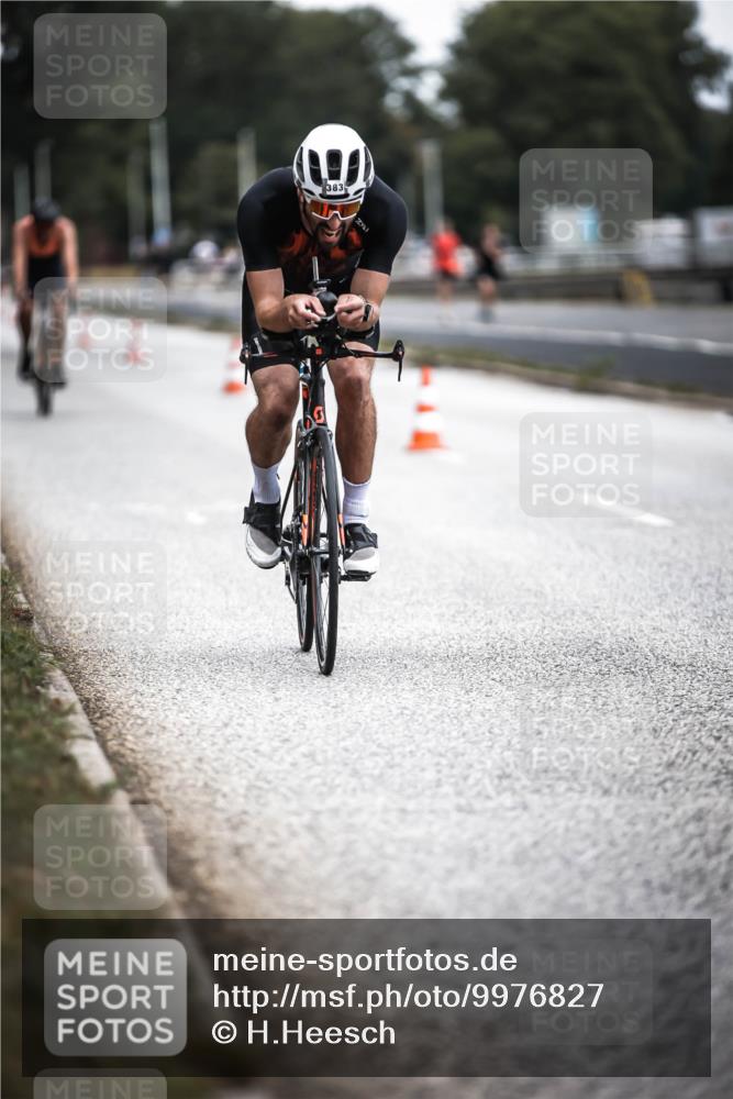 16.08.2026 - KN Förde Triathlon 2026 H.Heesch http://msf.ph/oto/9976827 16.08.2026 11:19:55 Radfahren 318, 349, 382, 383, 389, 435 meine-sportfotos.de