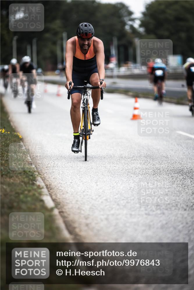 16.08.2026 - KN Förde Triathlon 2026 H.Heesch http://msf.ph/oto/9976843 16.08.2026 11:19:57 Radfahren 321, 349, 369, 383, 389, 417, 435, 439 meine-sportfotos.de