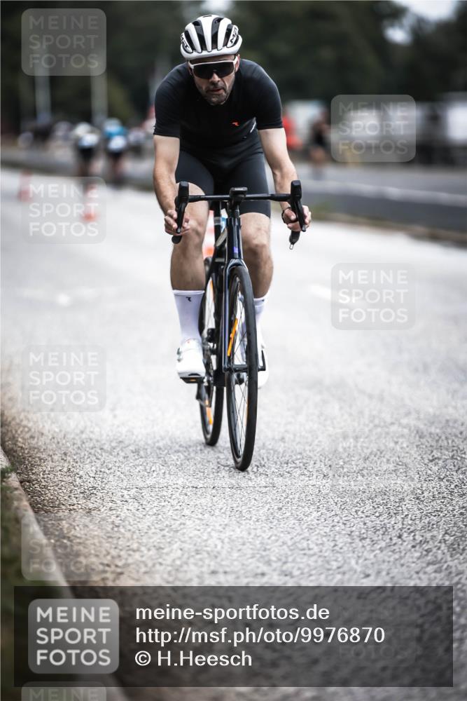 16.08.2026 - KN Förde Triathlon 2026 H.Heesch http://msf.ph/oto/9976870 16.08.2026 11:20:01 Radfahren 314, 321, 329, 349, 368, 369, 389, 390, 417, 439 meine-sportfotos.de