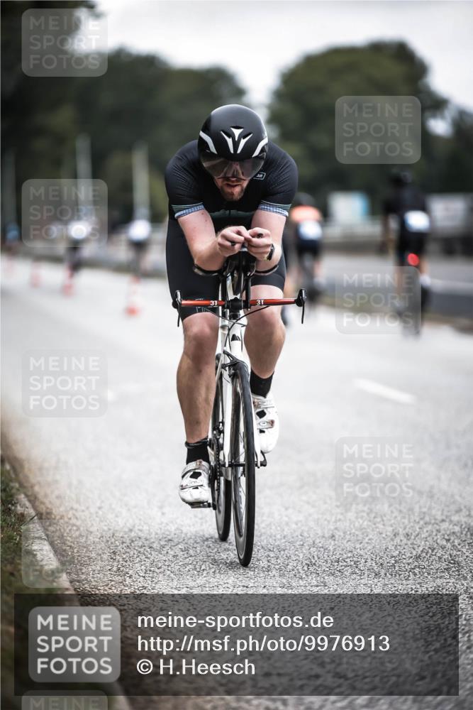 16.08.2026 - KN Förde Triathlon 2026 H.Heesch http://msf.ph/oto/9976913 16.08.2026 11:20:12 Radfahren 311, 325 meine-sportfotos.de