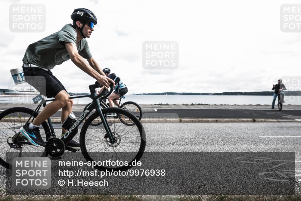 16.08.2026 - KN Förde Triathlon 2026 H.Heesch http://msf.ph/oto/9976938 16.08.2026 11:30:43 Radfahren 386, 411, 425, 430 meine-sportfotos.de