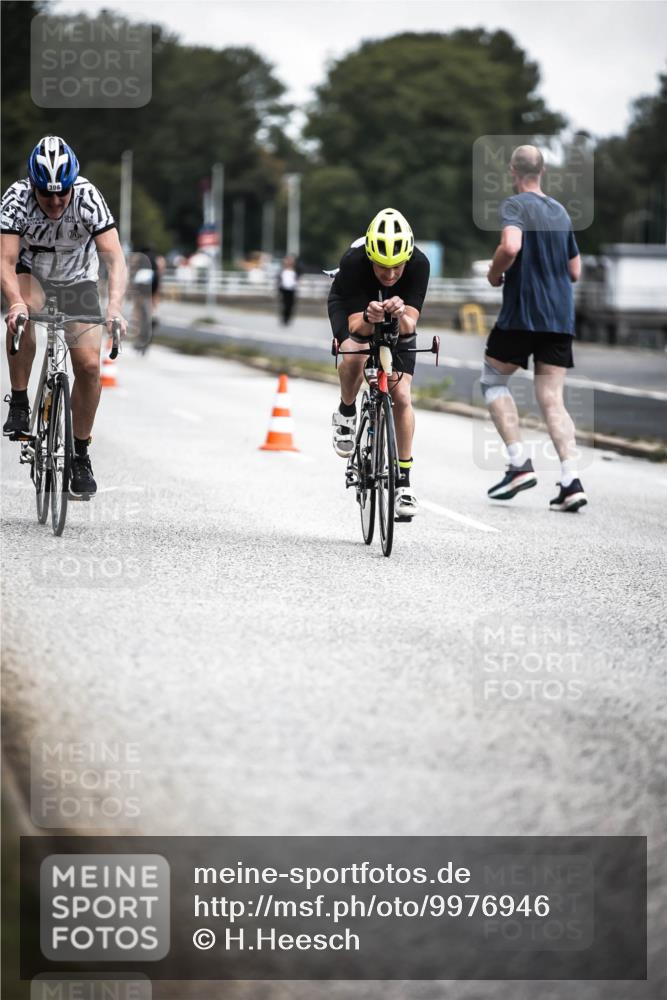 16.08.2026 - KN Förde Triathlon 2026 H.Heesch http://msf.ph/oto/9976946 16.08.2026 11:20:21 Radfahren 221, 301, 306 meine-sportfotos.de