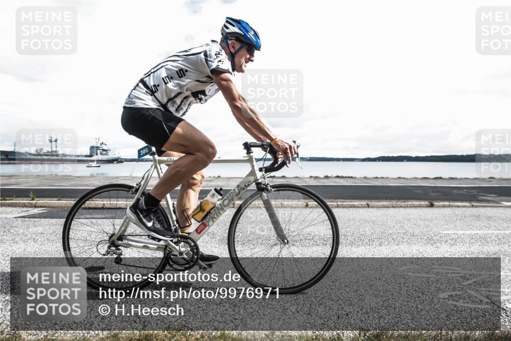 16.08.2026 - KN Förde Triathlon 2026 H.Heesch http://msf.ph/oto/9976971 16.08.2026 11:31:24 Radfahren 306 meine-sportfotos.de