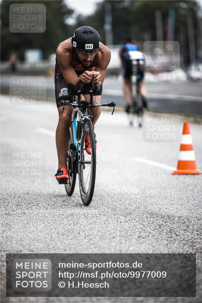 16.08.2026 - KN Förde Triathlon 2026 H.Heesch http://msf.ph/oto/9977009 16.08.2026 11:20:47 Radfahren 403, 441 meine-sportfotos.de