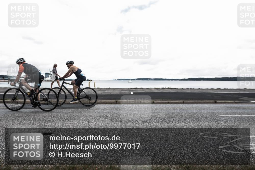 16.08.2026 - KN Förde Triathlon 2026 H.Heesch http://msf.ph/oto/9977017 16.08.2026 11:32:35 Radfahren 341, 397 meine-sportfotos.de