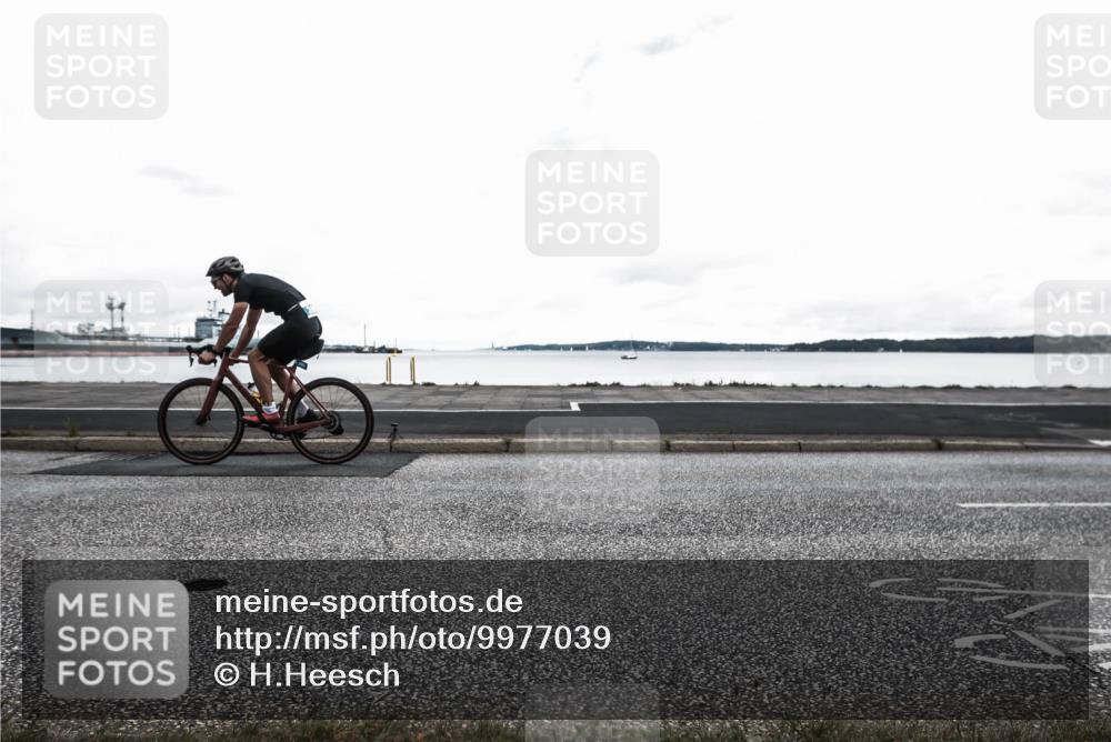 16.08.2026 - KN Förde Triathlon 2026 H.Heesch http://msf.ph/oto/9977039 16.08.2026 11:33:00 Radfahren 368, 369, 430 meine-sportfotos.de
