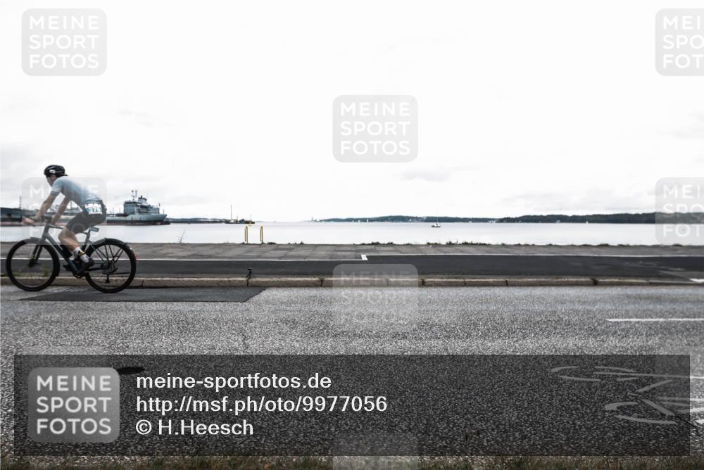 16.08.2026 - KN Förde Triathlon 2026 H.Heesch http://msf.ph/oto/9977056 16.08.2026 11:33:29 Radfahren 379, 403, 438 meine-sportfotos.de