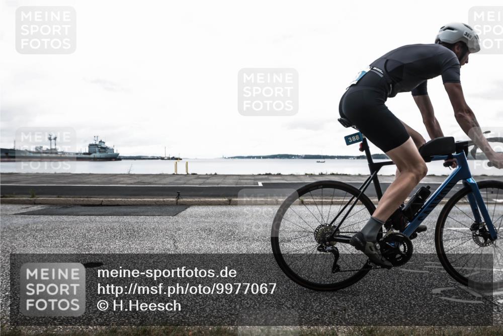 16.08.2026 - KN Förde Triathlon 2026 H.Heesch http://msf.ph/oto/9977067 16.08.2026 11:33:40 Radfahren 388, 409 meine-sportfotos.de