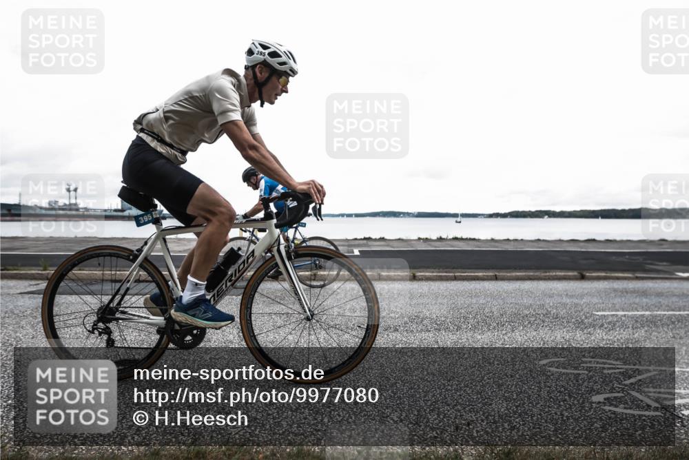 16.08.2026 - KN Förde Triathlon 2026 H.Heesch http://msf.ph/oto/9977080 16.08.2026 11:34:17 Radfahren 359, 361, 395, 422, 424, 804 meine-sportfotos.de