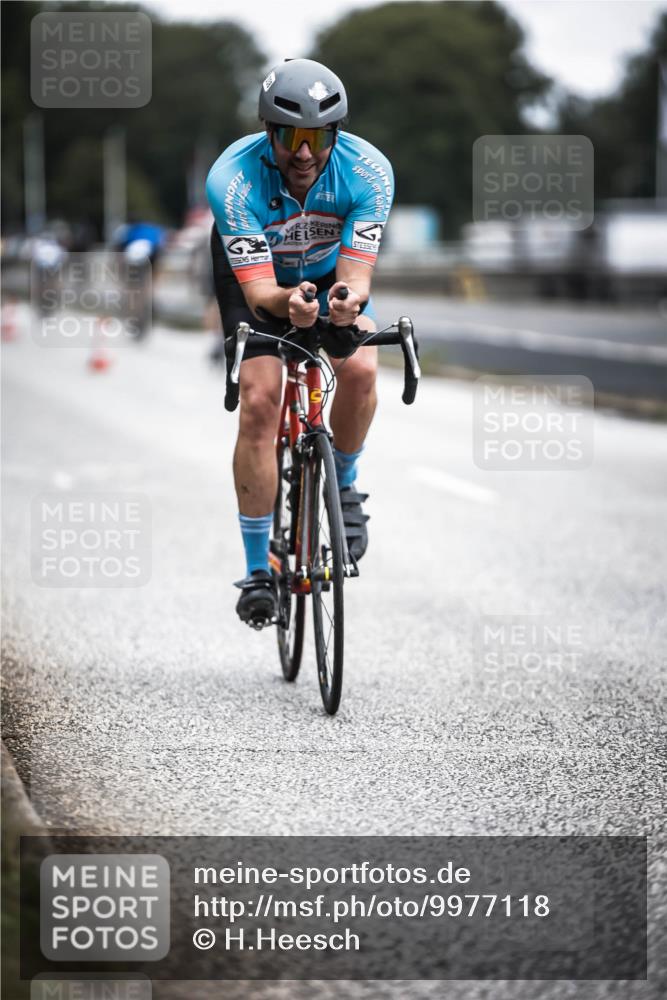 16.08.2026 - KN Förde Triathlon 2026 H.Heesch http://msf.ph/oto/9977118 16.08.2026 11:21:13 Radfahren 312, 320, 338 meine-sportfotos.de