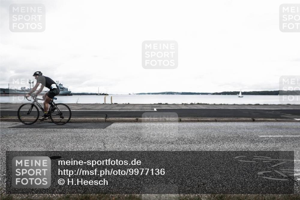 16.08.2026 - KN Förde Triathlon 2026 H.Heesch http://msf.ph/oto/9977136 16.08.2026 11:35:28 Radfahren 354, 439 meine-sportfotos.de