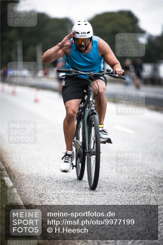 16.08.2026 - KN Förde Triathlon 2026 H.Heesch http://msf.ph/oto/9977199 16.08.2026 11:21:26 Radfahren 348, 394, 424 meine-sportfotos.de