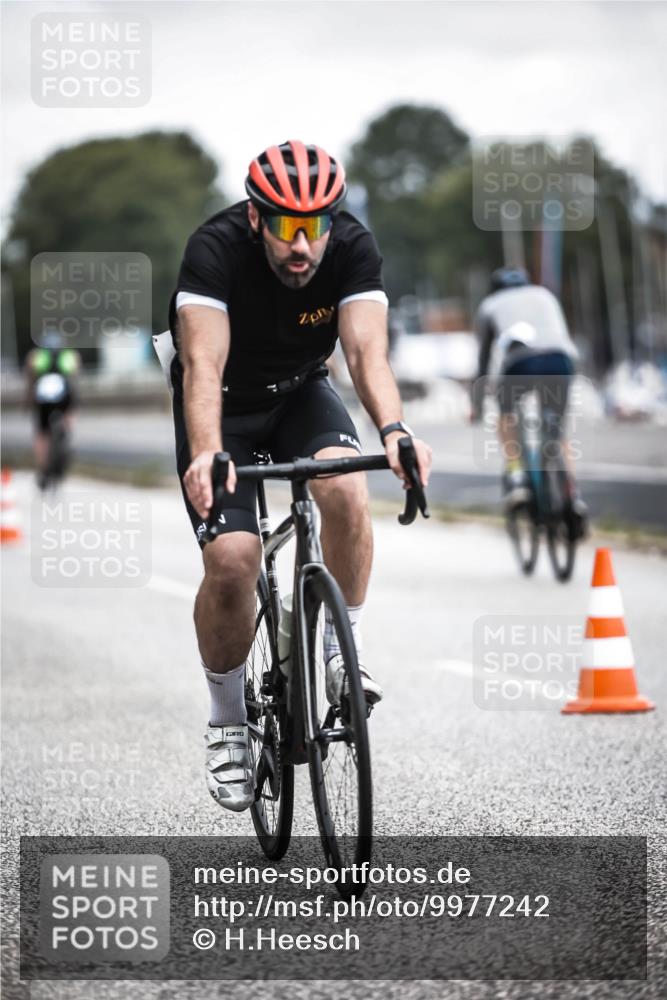 16.08.2026 - KN Förde Triathlon 2026 H.Heesch http://msf.ph/oto/9977242 16.08.2026 11:21:35 Radfahren 352, 426, 436 meine-sportfotos.de