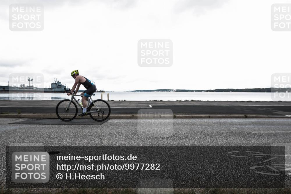 16.08.2026 - KN Förde Triathlon 2026 H.Heesch http://msf.ph/oto/9977282 16.08.2026 11:39:59 Radfahren 402 meine-sportfotos.de