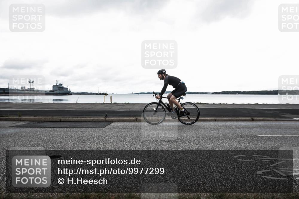 16.08.2026 - KN Förde Triathlon 2026 H.Heesch http://msf.ph/oto/9977299 16.08.2026 11:40:29 Radfahren 386, 411 meine-sportfotos.de