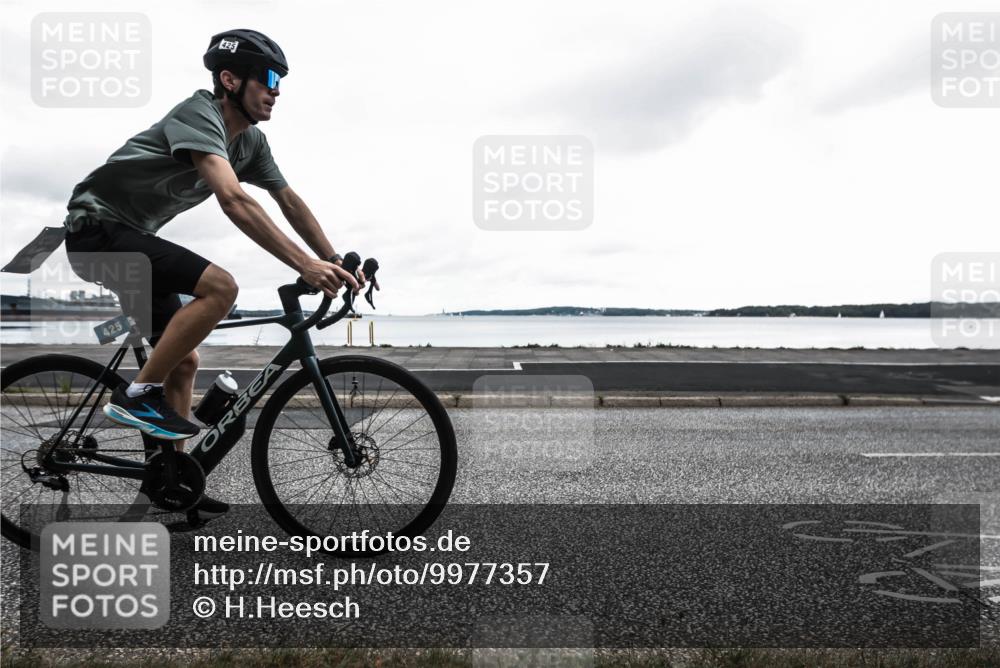 16.08.2026 - KN Förde Triathlon 2026 H.Heesch http://msf.ph/oto/9977357 16.08.2026 11:42:35 Radfahren 357, 425 meine-sportfotos.de