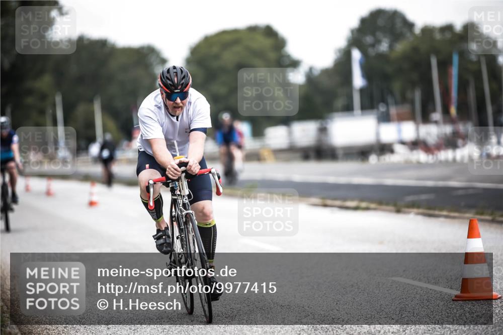 16.08.2026 - KN Förde Triathlon 2026 H.Heesch http://msf.ph/oto/9977415 16.08.2026 11:21:51 Radfahren 372, 391, 438 meine-sportfotos.de