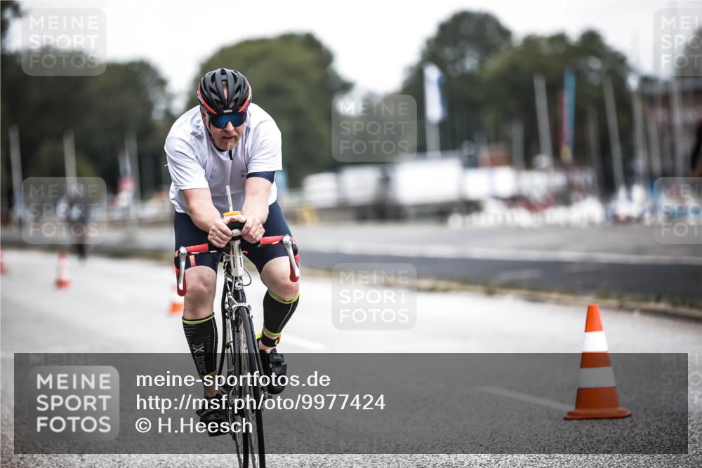 16.08.2026 - KN Förde Triathlon 2026 H.Heesch http://msf.ph/oto/9977424 16.08.2026 11:21:52 Radfahren 372, 391, 438 meine-sportfotos.de