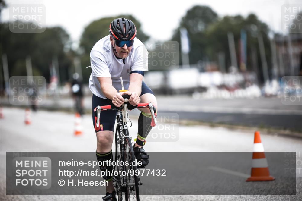 16.08.2026 - KN Förde Triathlon 2026 H.Heesch http://msf.ph/oto/9977432 16.08.2026 11:21:52 Radfahren 372, 391, 438 meine-sportfotos.de
